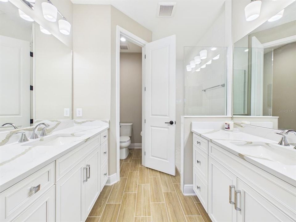 For Sale: $529,000 (2 beds, 2 baths, 1634 Square Feet)
