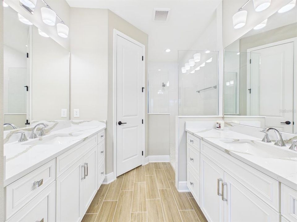 For Sale: $529,000 (2 beds, 2 baths, 1634 Square Feet)