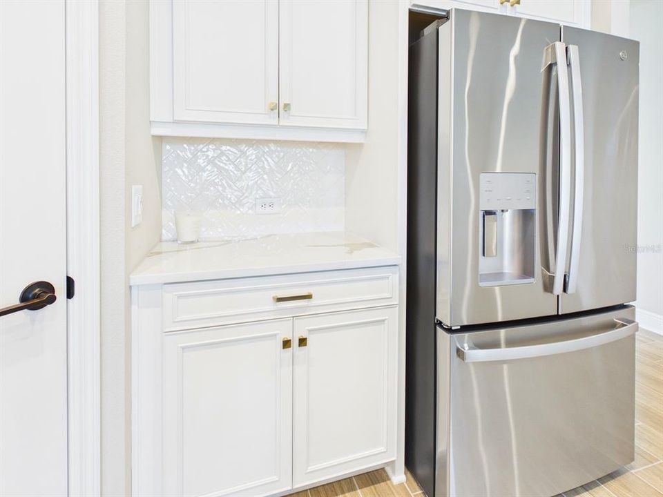 For Sale: $529,000 (2 beds, 2 baths, 1634 Square Feet)
