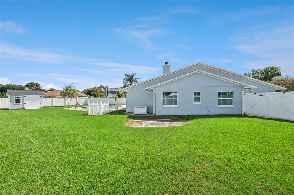 For Sale: $645,000 (4 beds, 2 baths, 2213 Square Feet)