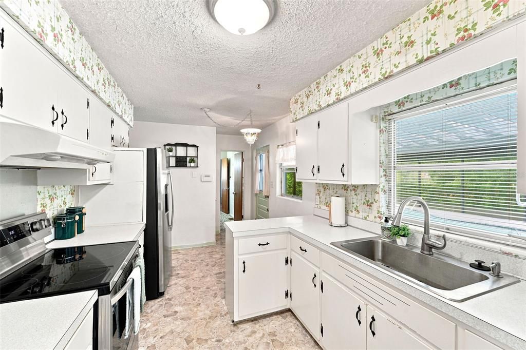En Venta: $349,900 (3 camas, 2 baños, 1901 Pies cuadrados)