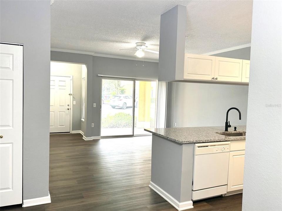 En Venta: $145,000 (1 camas, 1 baños, 833 Pies cuadrados)
