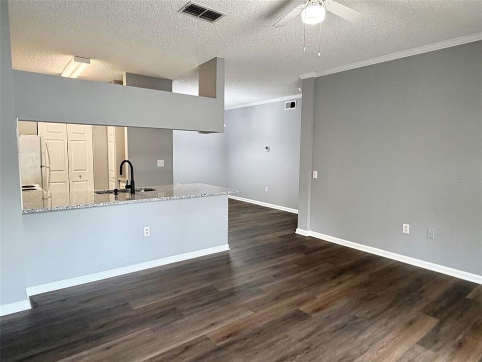 En Venta: $145,000 (1 camas, 1 baños, 833 Pies cuadrados)