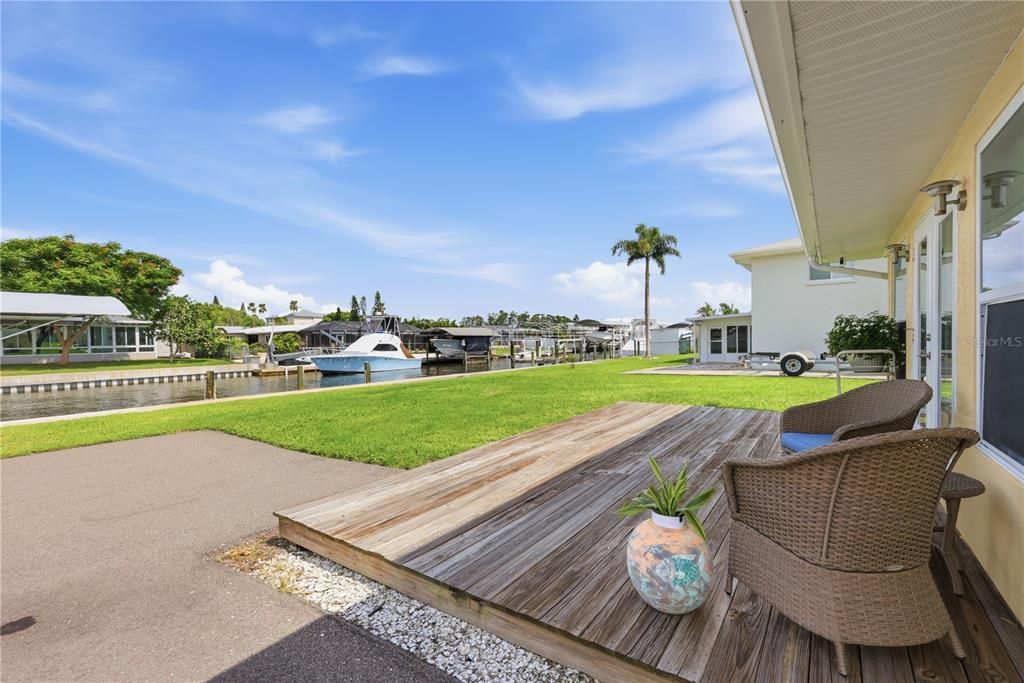 Active With Contract: $569,000 (3 beds, 2 baths, 1650 Square Feet)