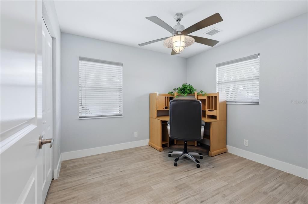 Active With Contract: $569,000 (3 beds, 2 baths, 1650 Square Feet)