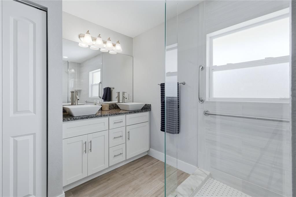 Active With Contract: $569,000 (3 beds, 2 baths, 1650 Square Feet)