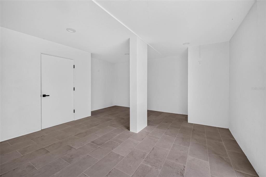 En Renta: $8,000 (4 camas, 3 baños, 2693 Pies cuadrados)