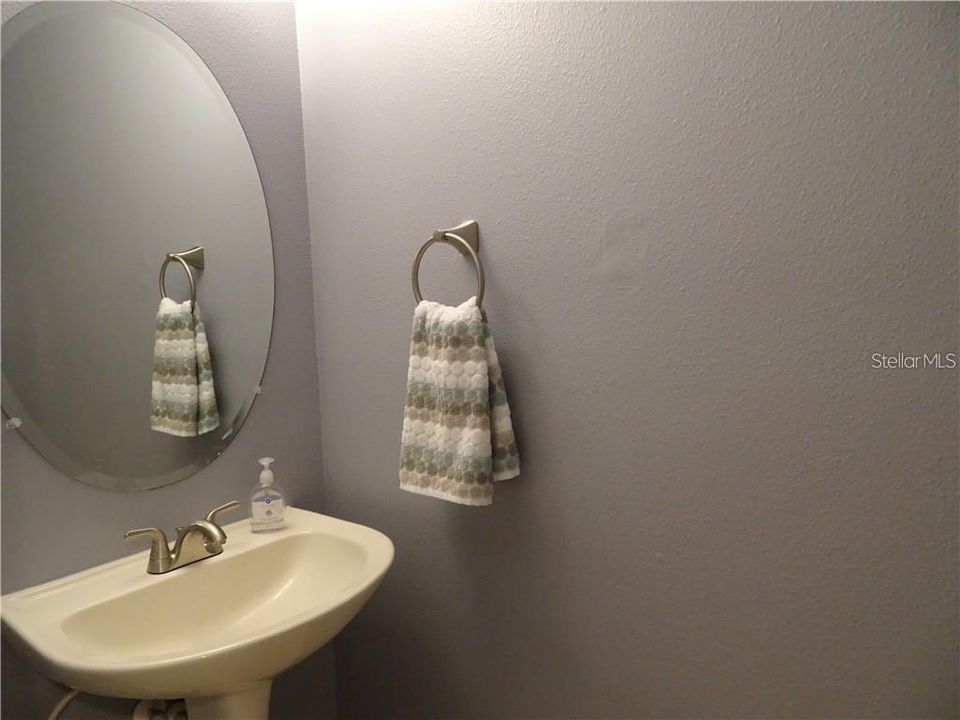 For Rent: $1,875 (2 beds, 2 baths, 1202 Square Feet)