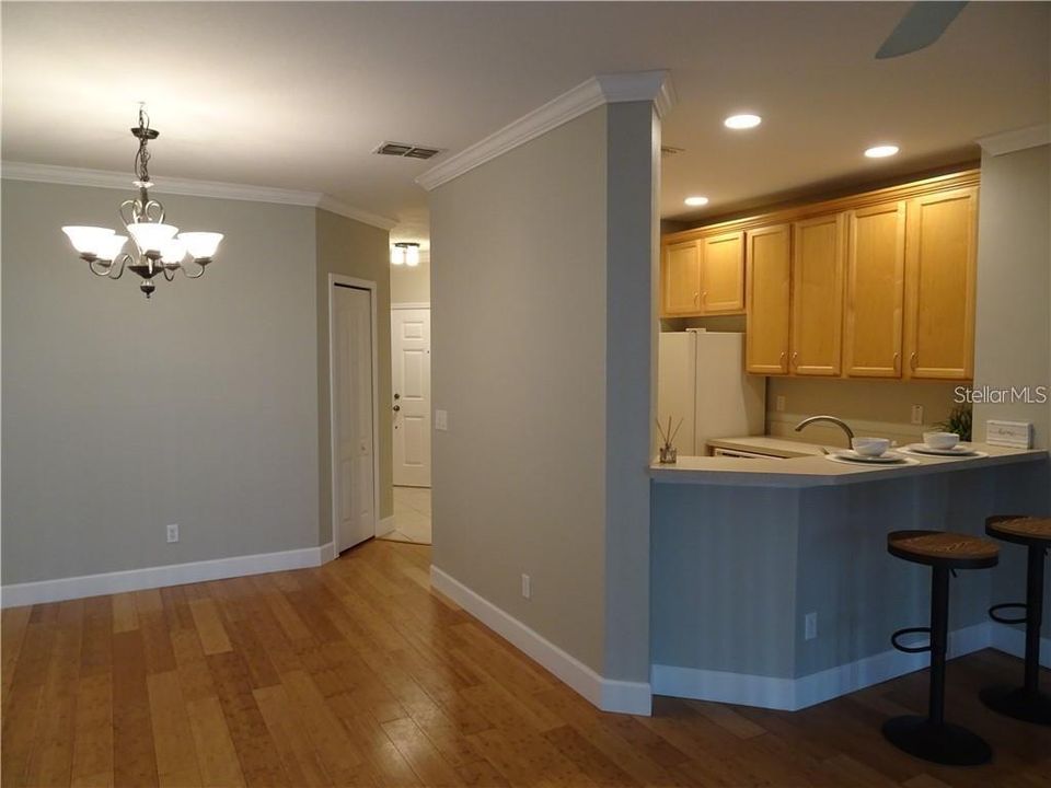 For Rent: $1,875 (2 beds, 2 baths, 1202 Square Feet)