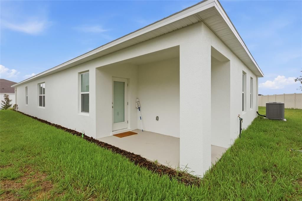 En Renta: $2,495 (4 camas, 2 baños, 1665 Pies cuadrados)