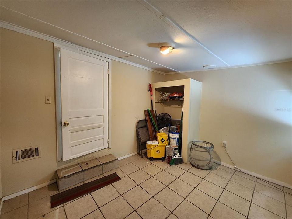 В аренду: $1,400 (5 спален, 2 ванн, 1356 Квадратных фут)