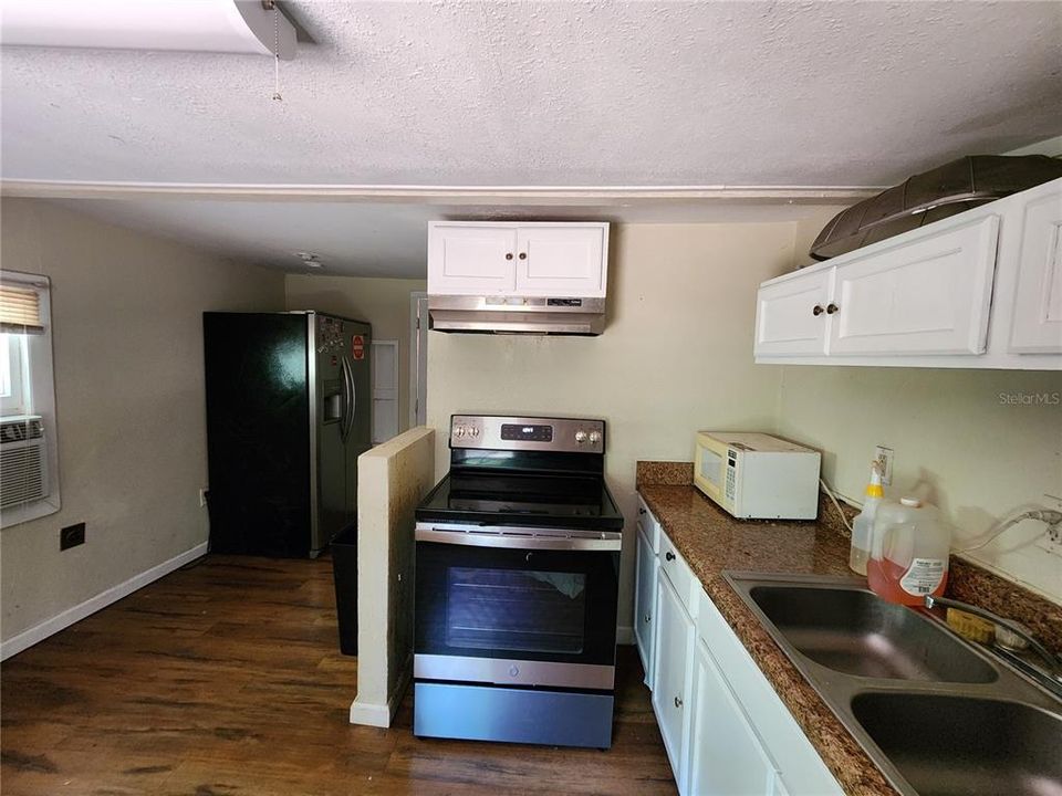 В аренду: $1,400 (5 спален, 2 ванн, 1356 Квадратных фут)