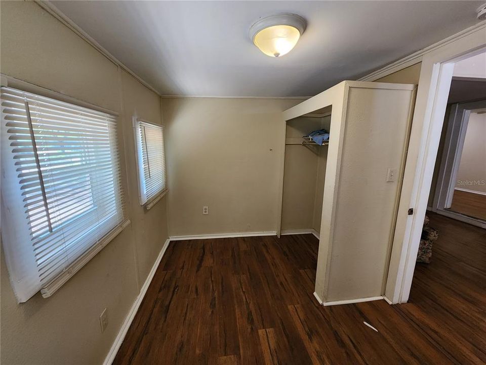 В аренду: $1,400 (5 спален, 2 ванн, 1356 Квадратных фут)