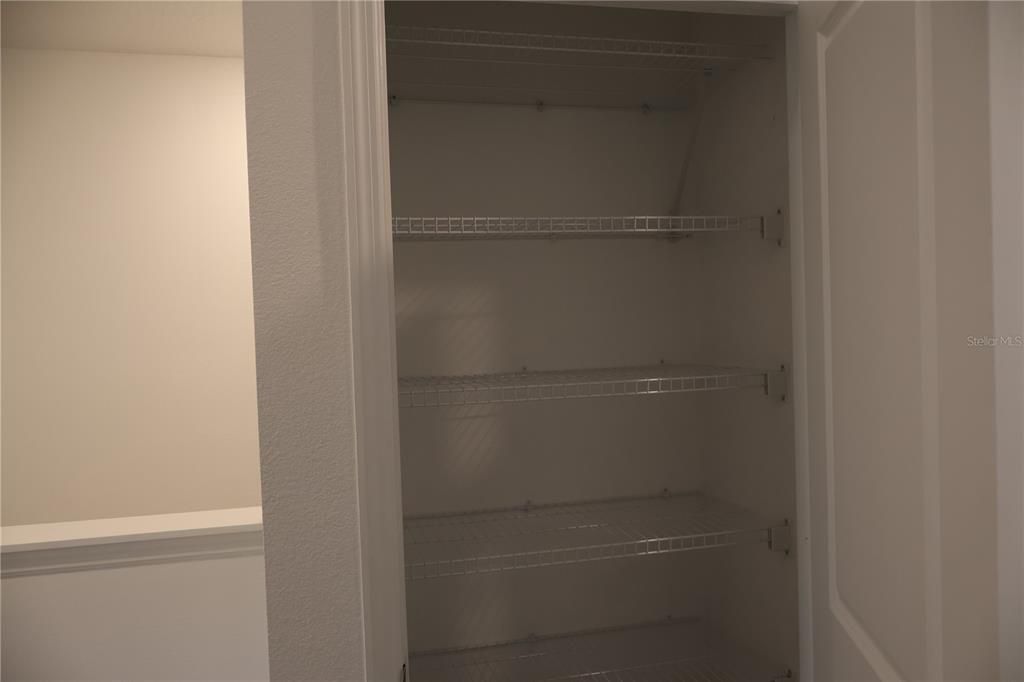 В аренду: $2,000 (3 спален, 2 ванн, 1373 Квадратных фут)