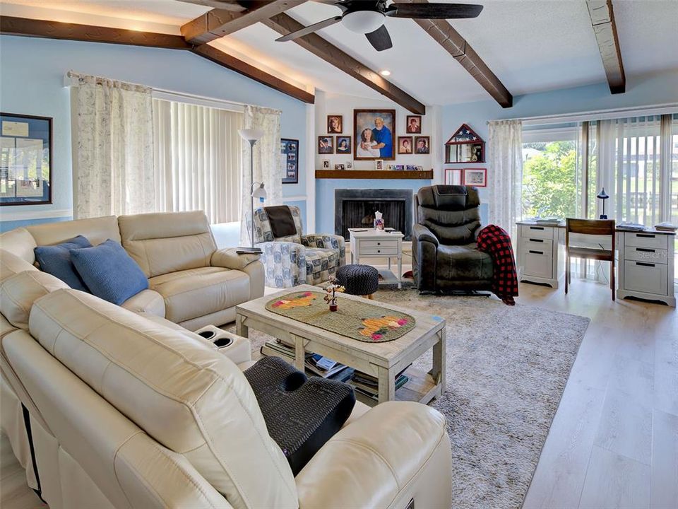 For Sale: $625,000 (3 beds, 2 baths, 1840 Square Feet)