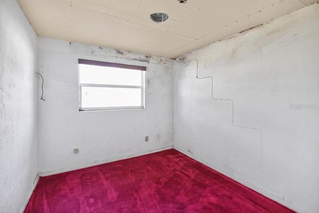 En Venta: $199,900 (4 camas, 3 baños, 3050 Pies cuadrados)