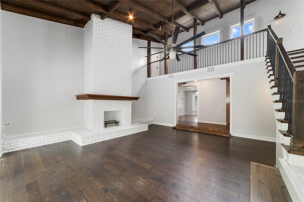 For Sale: $949,900 (4 beds, 4 baths, 4908 Square Feet)