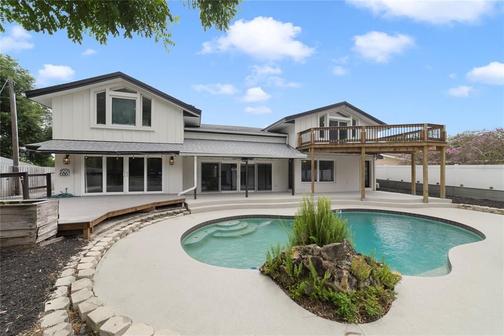 For Sale: $949,900 (4 beds, 4 baths, 4908 Square Feet)