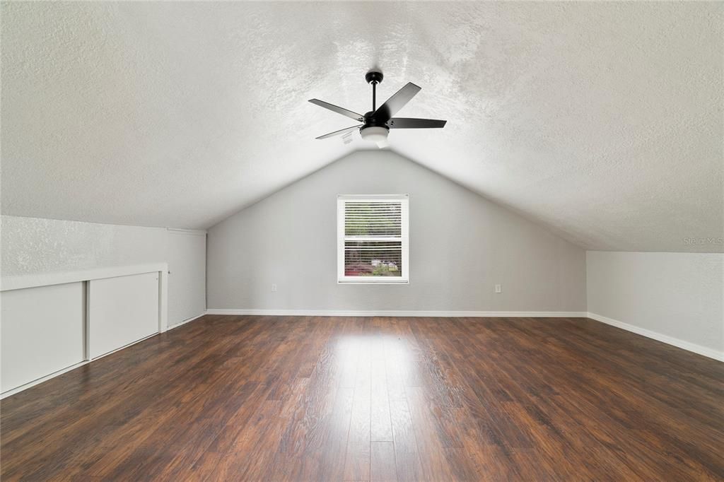 For Sale: $949,900 (4 beds, 4 baths, 4908 Square Feet)