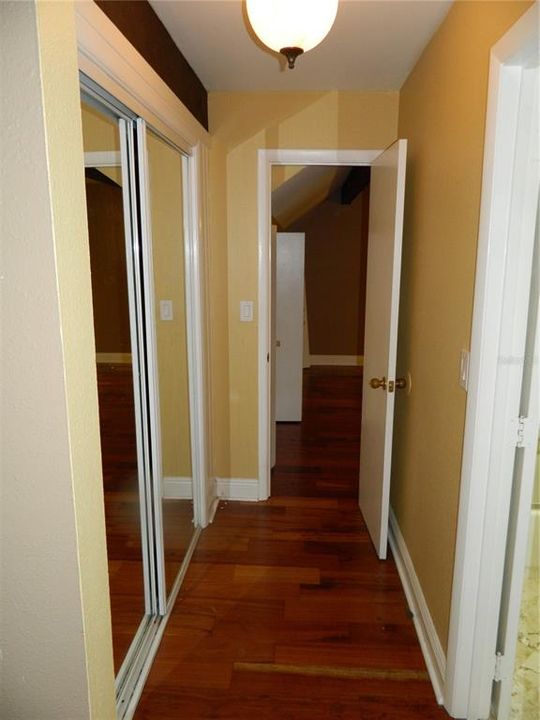 For Rent: $2,000 (3 beds, 3 baths, 1487 Square Feet)