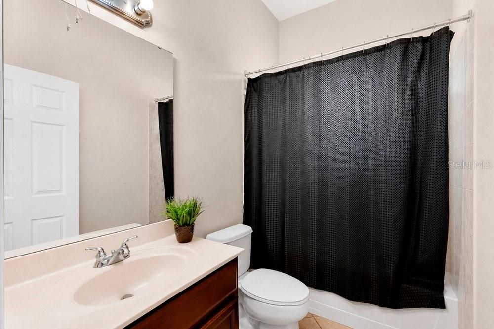 For Sale: $560,000 (4 beds, 3 baths, 3031 Square Feet)