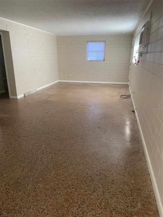 For Sale: $329,900 (4 beds, 2 baths, 1536 Square Feet)