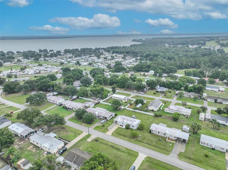 For Sale: $264,900 (3 beds, 2 baths, 1558 Square Feet)