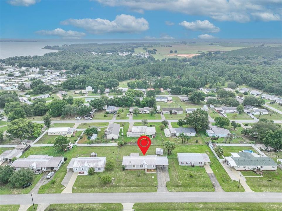 For Sale: $264,900 (3 beds, 2 baths, 1558 Square Feet)