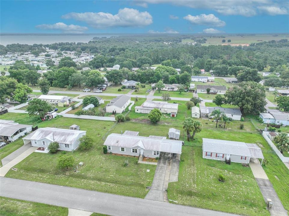 For Sale: $264,900 (3 beds, 2 baths, 1558 Square Feet)