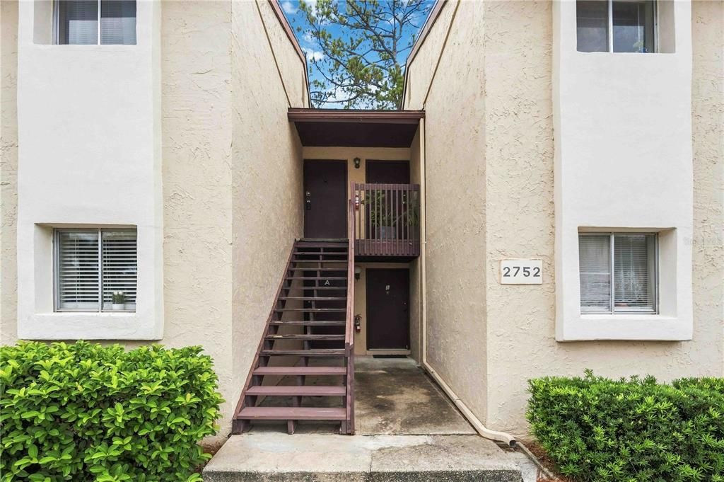 For Sale: $145,000 (2 beds, 2 baths, 967 Square Feet)