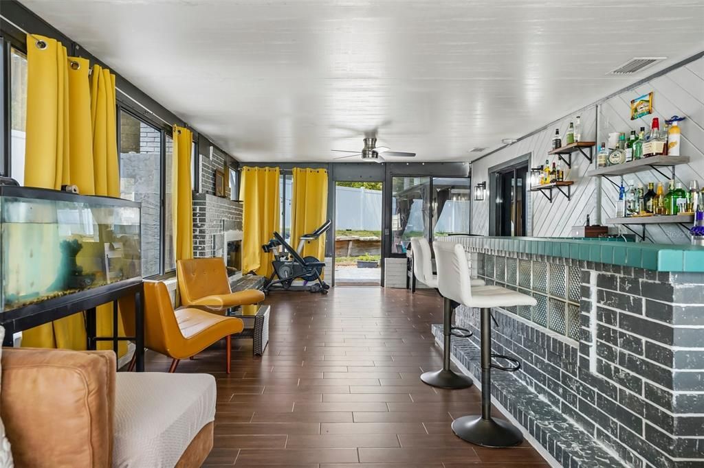 En Venta: $469,900 (3 camas, 2 baños, 1892 Pies cuadrados)