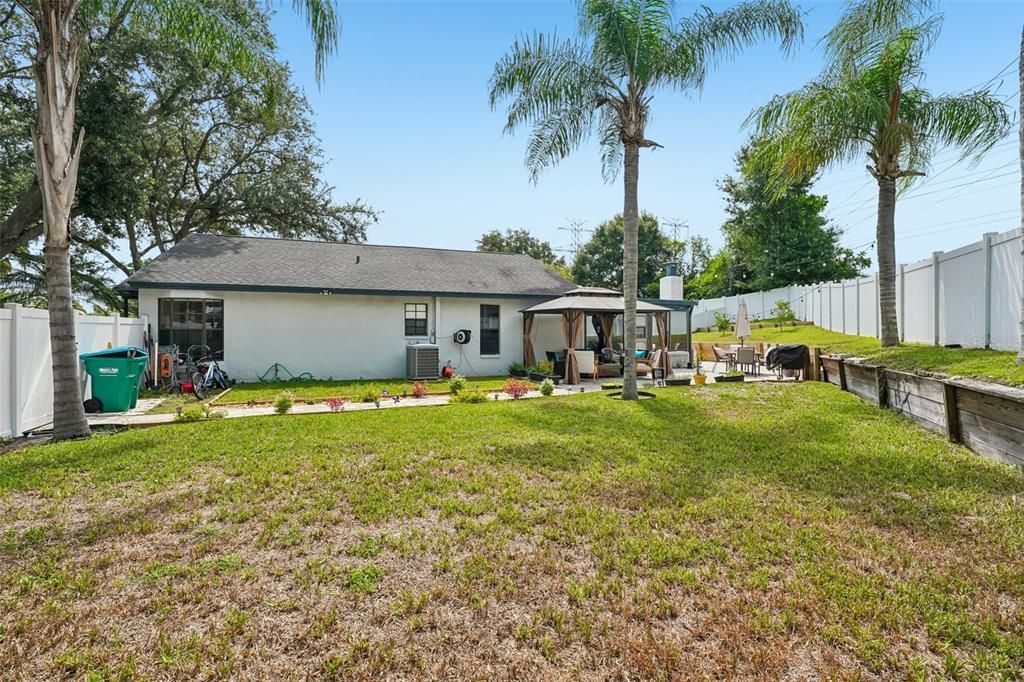 En Venta: $469,900 (3 camas, 2 baños, 1892 Pies cuadrados)