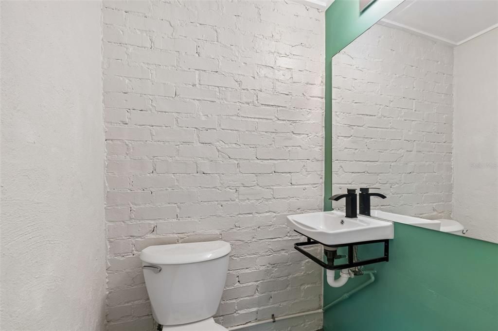В аренду: $2,500 (2 спален, 1 ванн, 981 Квадратных фут)