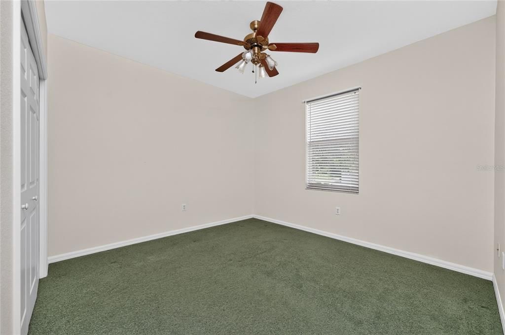For Sale: $359,000 (4 beds, 2 baths, 2006 Square Feet)