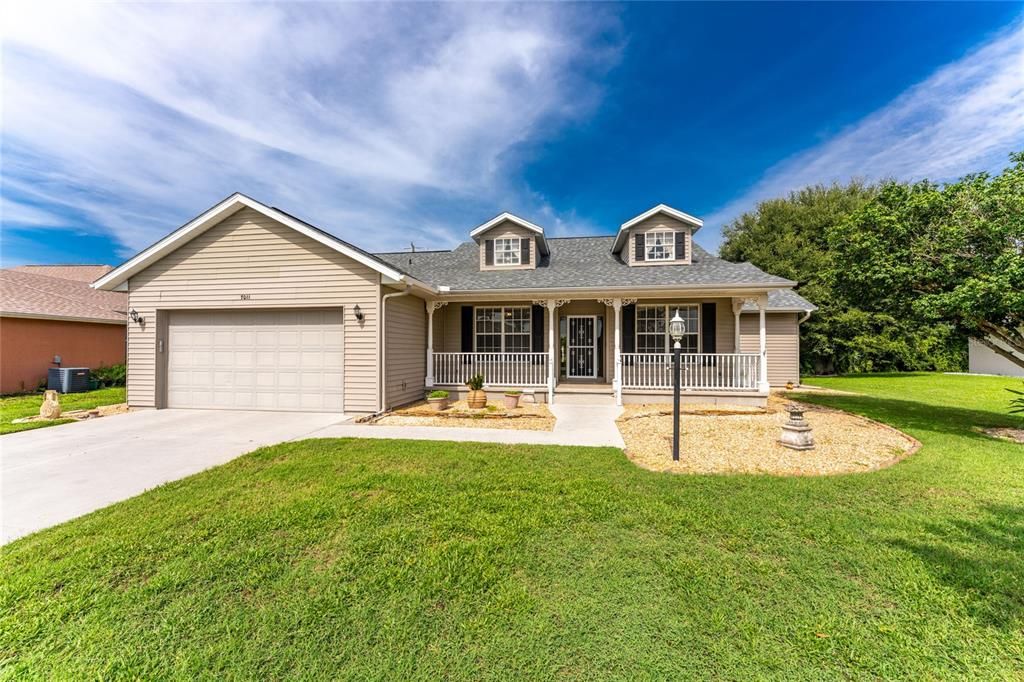 For Sale: $359,000 (4 beds, 2 baths, 2006 Square Feet)