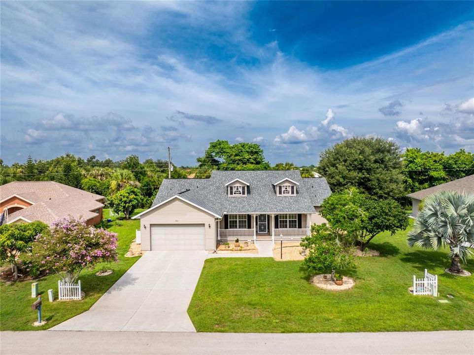 For Sale: $359,000 (4 beds, 2 baths, 2006 Square Feet)