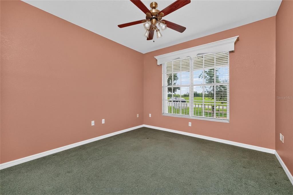 For Sale: $359,000 (4 beds, 2 baths, 2006 Square Feet)
