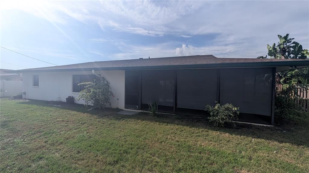 En Venta: $439,000 (3 camas, 2 baños, 1714 Pies cuadrados)