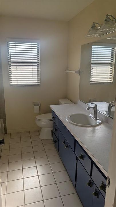 En Venta: $439,000 (3 camas, 2 baños, 1714 Pies cuadrados)
