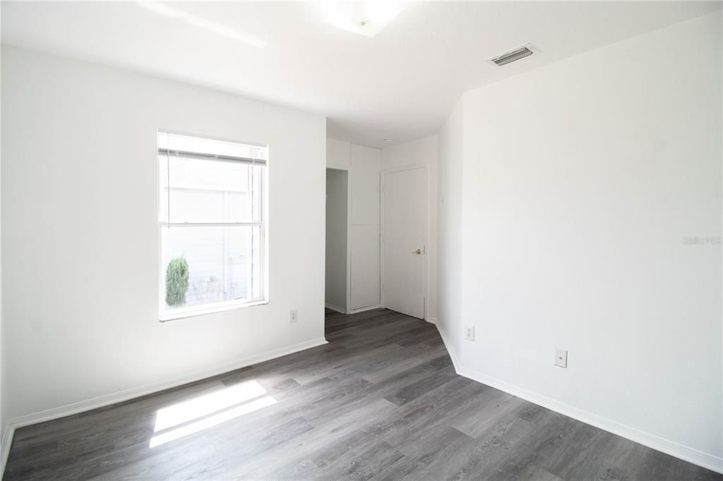 For Rent: $1,750 (3 beds, 2 baths, 1575 Square Feet)