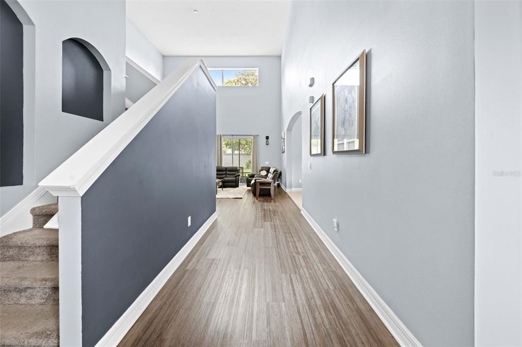 En Venta: $430,000 (4 camas, 3 baños, 2749 Pies cuadrados)