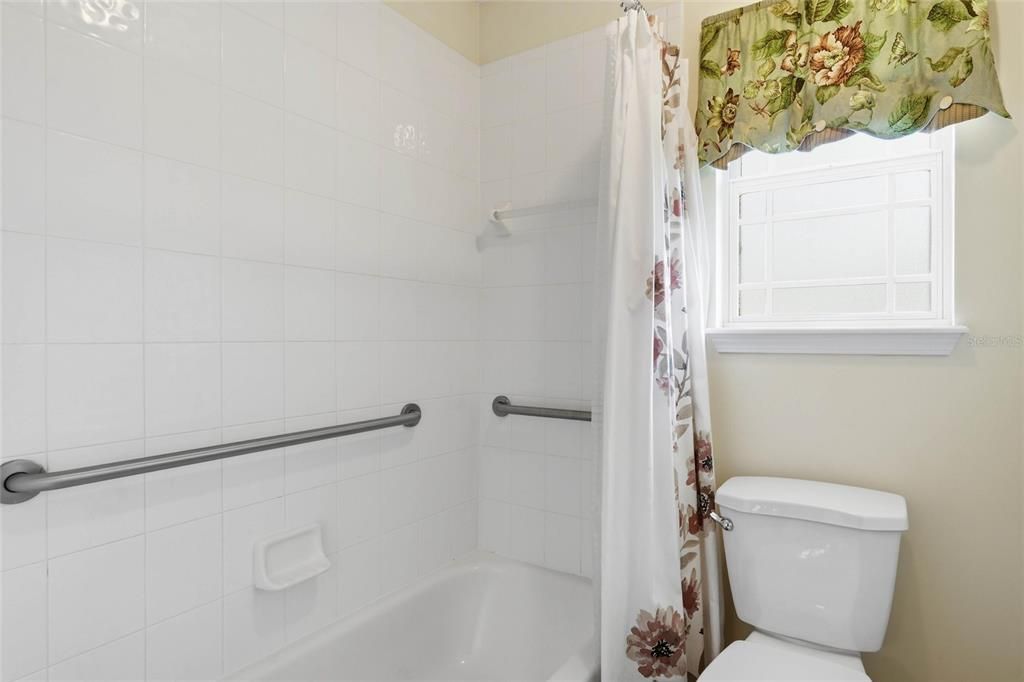 For Sale: $684,900 (5 beds, 4 baths, 2772 Square Feet)