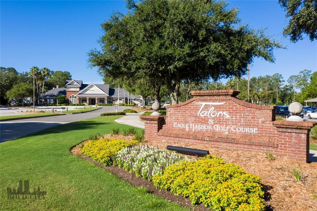 For Sale: $684,900 (5 beds, 4 baths, 2772 Square Feet)