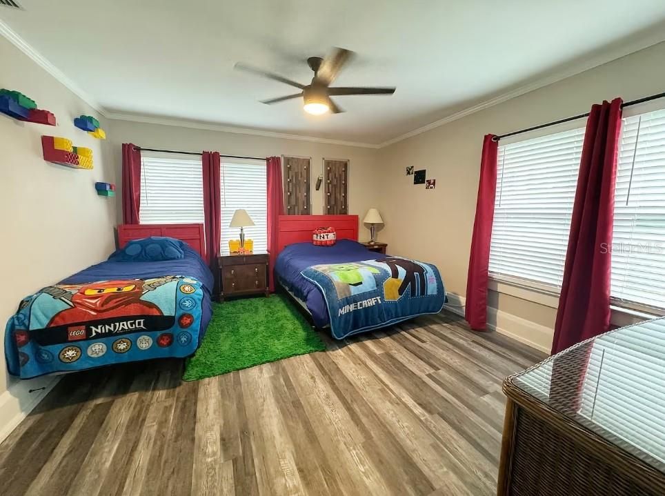 В аренду: $2,999 (5 спален, 3 ванн, 3345 Квадратных фут)