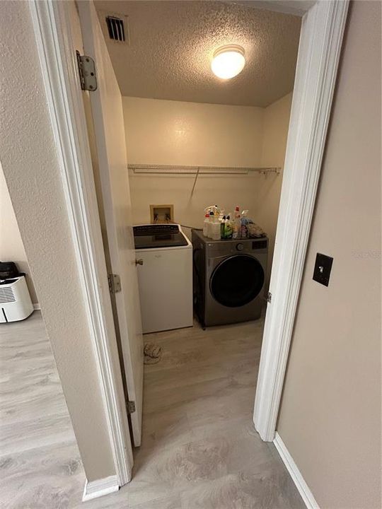 В аренду: $3,000 (3 спален, 2 ванн, 1710 Квадратных фут)