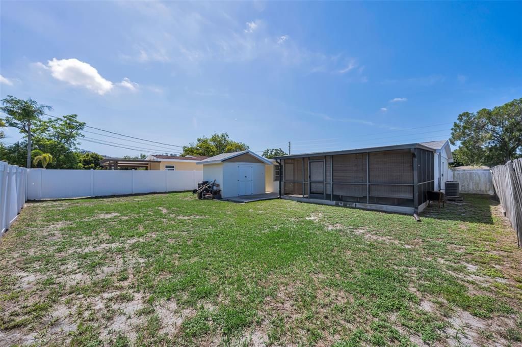 En Venta: $265,000 (3 camas, 1 baños, 1128 Pies cuadrados)