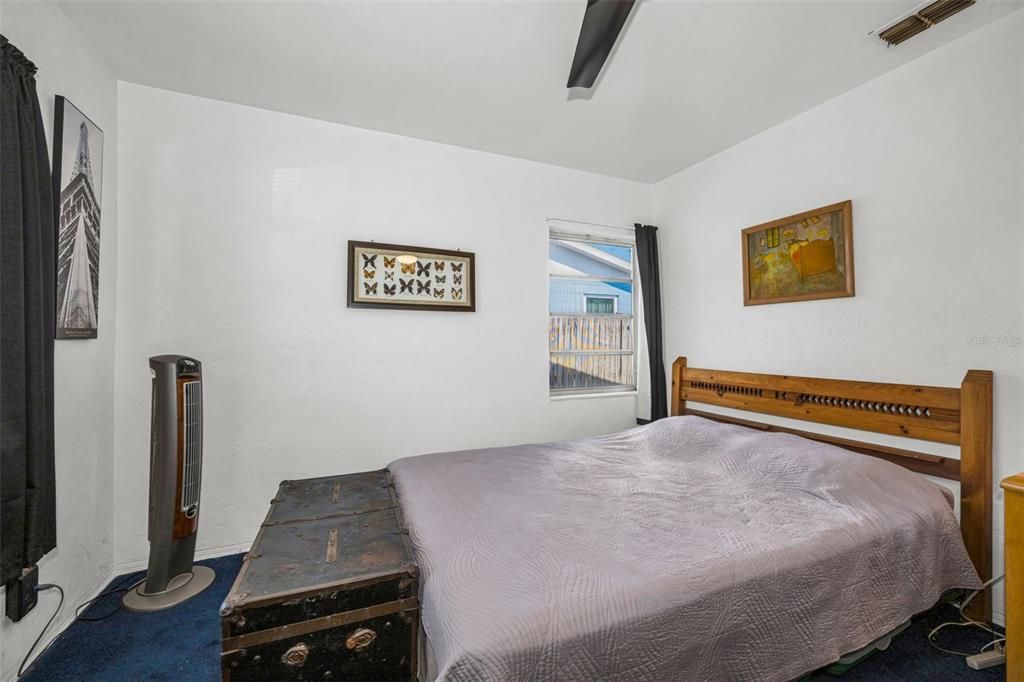 En Venta: $265,000 (3 camas, 1 baños, 1128 Pies cuadrados)