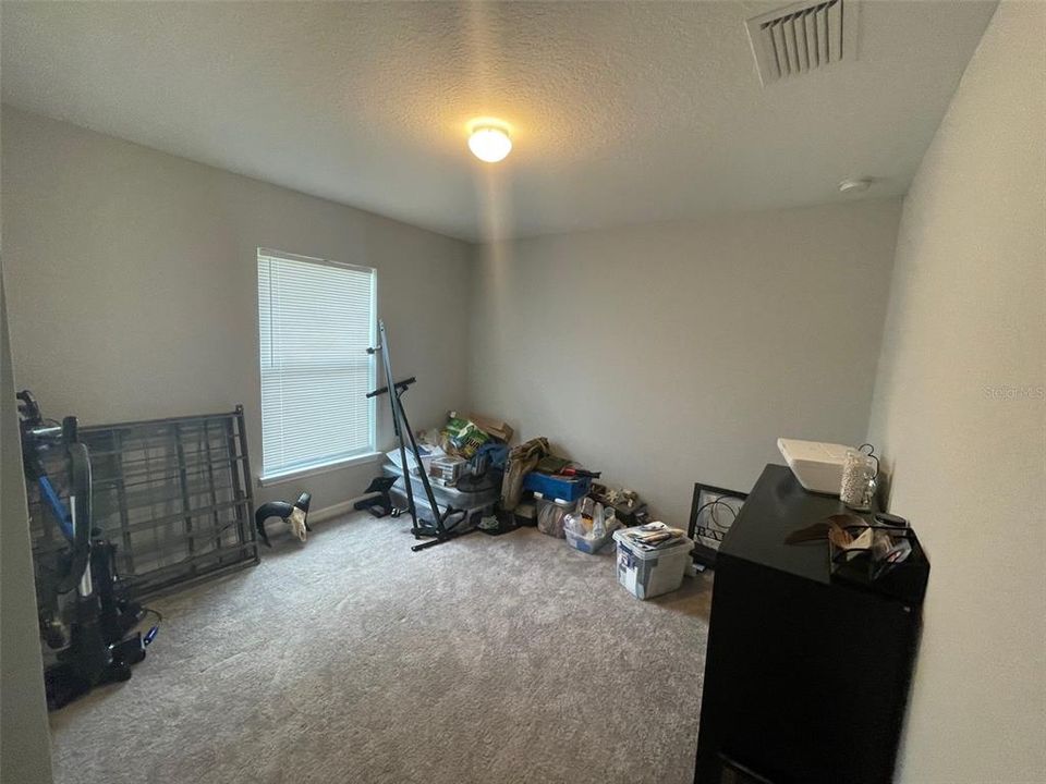 В аренду: $1,850 (3 спален, 2 ванн, 1421 Квадратных фут)