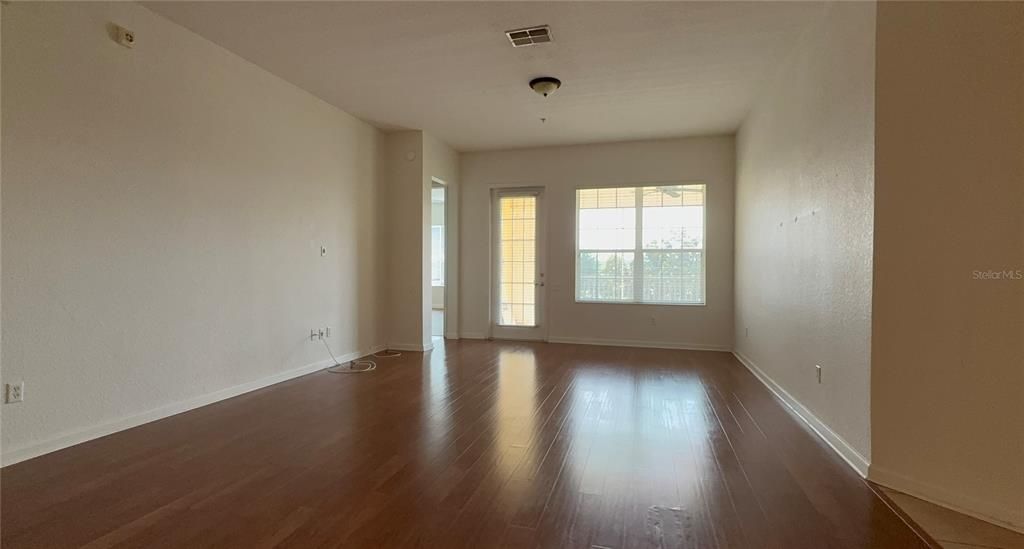 В аренду: $2,400 (3 спален, 2 ванн, 2002 Квадратных фут)
