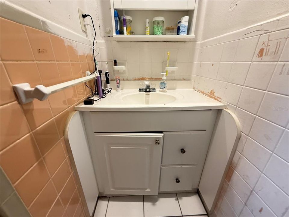 На продажу: $299,000 (3 спален, 2 ванн, 1521 Квадратных фут)
